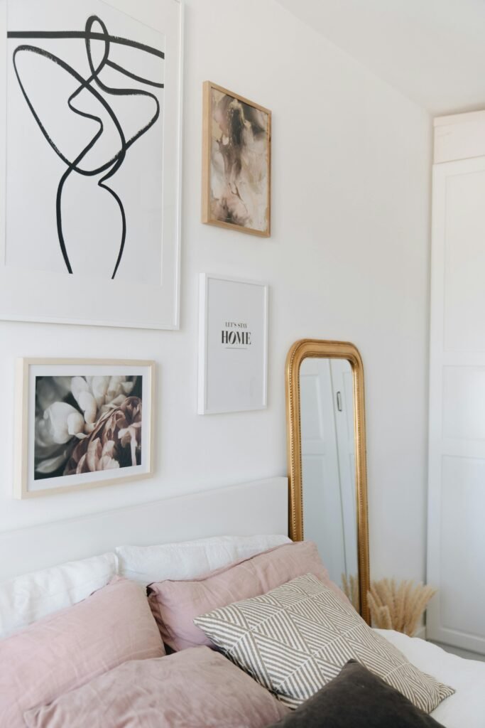 Decorate Your Walls With Big Pieces of Art