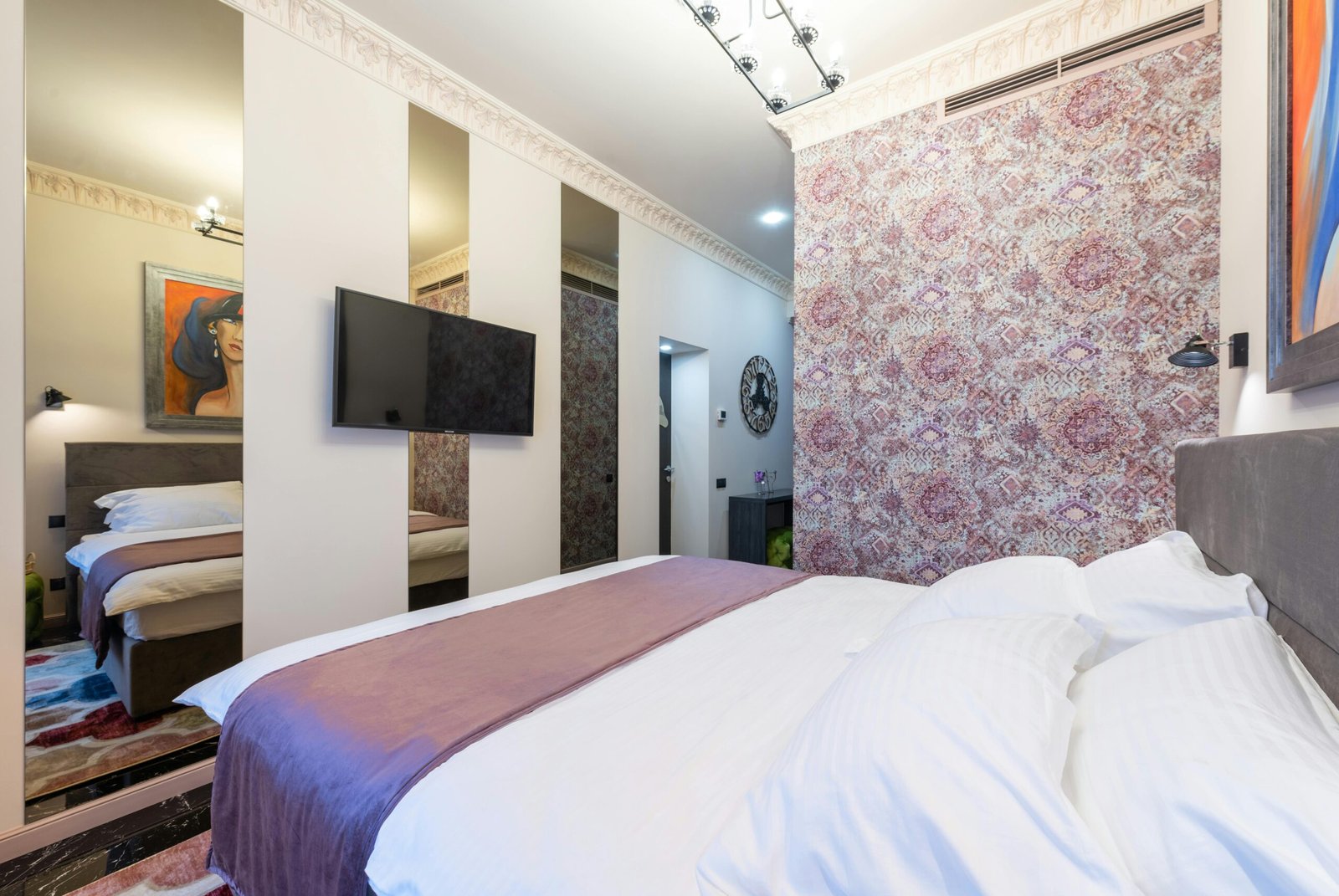 small bedroom